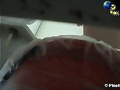 8 voyeur videos - Observer captures unsuspecting women in a beachside restroom Part 1
